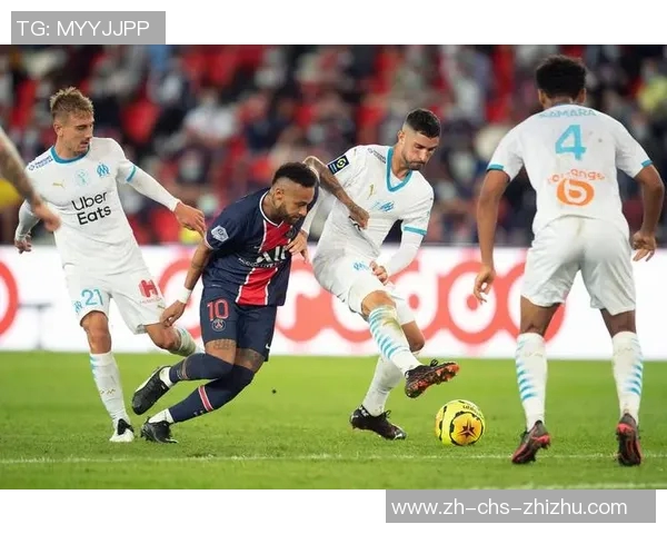 瓜达拉与阿特拉斯的激烈对决揭示了足球战术与团队精神的较量